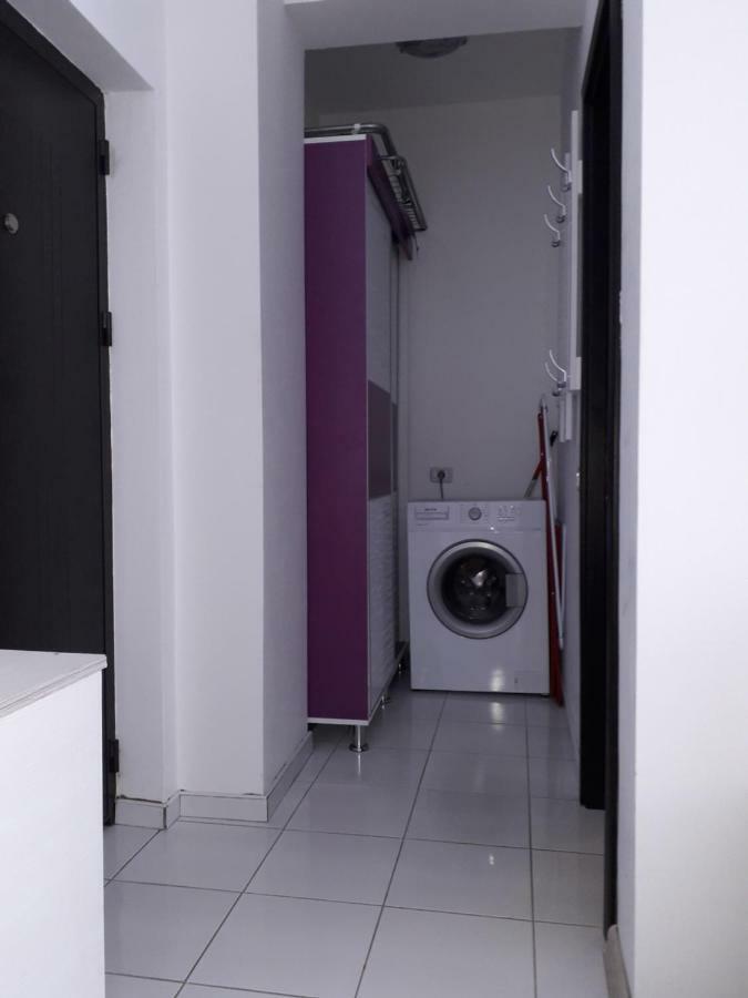 Sunset Violet Apartment